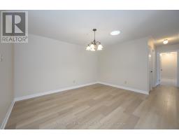 51 - 50 FIDDLERS GREEN ROAD - 11