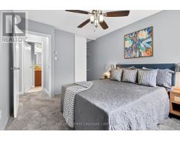 62 - 1096 JALNA BOULEVARD - 14