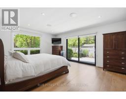 2 HAMPTON CRESCENT - 20