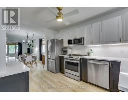 3 MEADOWVALE DRIVE - 7