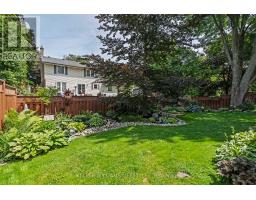 71 BLACKTHORNE CRESCENT - 26