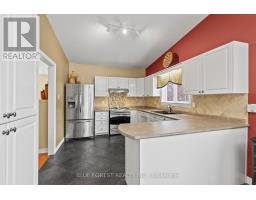 29 VILLAGE GATE CRESCENT - 13