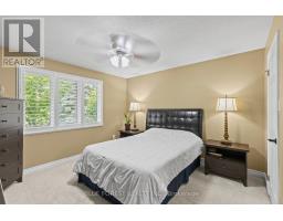 29 VILLAGE GATE CRESCENT - 17