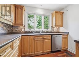 454 BEACHWOOD AVENUE - 17