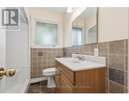 454 BEACHWOOD AVENUE - 25