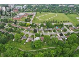 454 BEACHWOOD AVENUE - 44