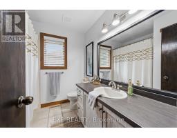 57 VALLEYVIEW CRESCENT - 22
