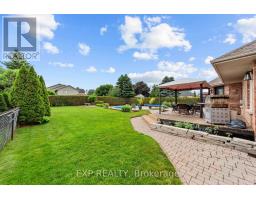 57 VALLEYVIEW CRESCENT - 46