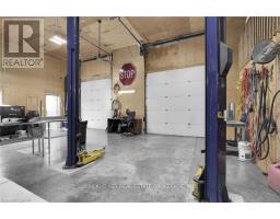 29830 CENTRE ROAD - 47