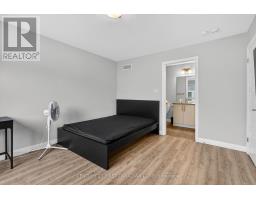 9 - 807 KLEINBURG DRIVE - 16