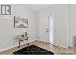9 - 807 KLEINBURG DRIVE - 3