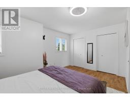 696 FIELDGATE CIRCLE - 19