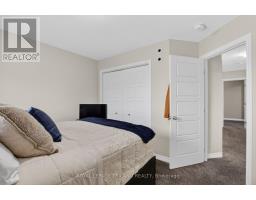 17 BRIDLE PATH - 28