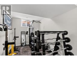 17 BRIDLE PATH - 34
