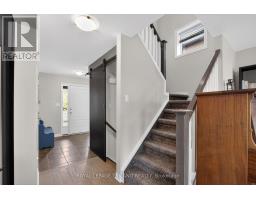 17 BRIDLE PATH - 5