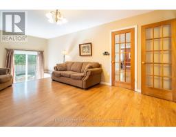 176 EASTMAN AVENUE - 25