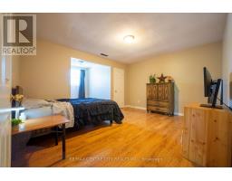 176 EASTMAN AVENUE - 31