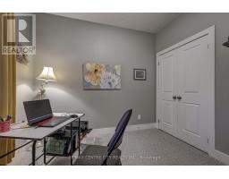 26 OAK STREET - 14