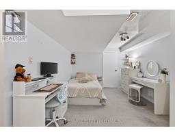 26 - 631 CRANBROOK ROAD - 38