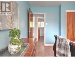 63 PAWNEE CRESCENT - 22