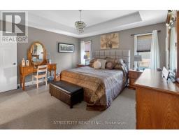 17 OLD COURSE ROAD W - 17