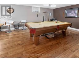 17 OLD COURSE ROAD W - 35