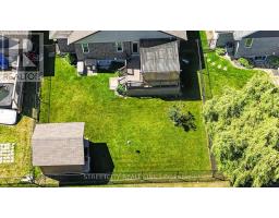 17 OLD COURSE ROAD W - 44
