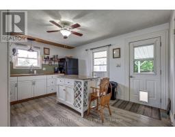 136 KING STREET - 10