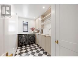 1653 MEDWAY PARK DRIVE - 34