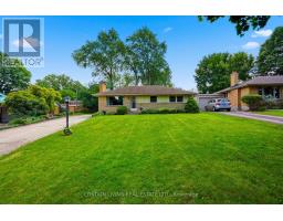549 RIDGEWOOD CRESCENT - 1