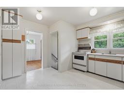 549 RIDGEWOOD CRESCENT - 19