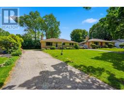 549 RIDGEWOOD CRESCENT - 2