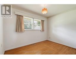 549 RIDGEWOOD CRESCENT - 24