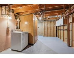 549 RIDGEWOOD CRESCENT - 31