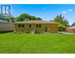549 RIDGEWOOD CRESCENT - 44