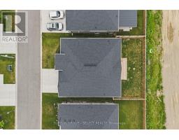 45 - 383 DAVENTRY WAY - 40
