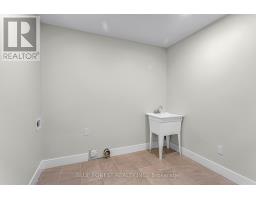 LOT 6 MCTAVISH STREET - 43