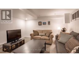 23 BRAEMAR CRESCENT - 15