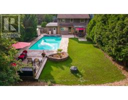 23 BRAEMAR CRESCENT - 19