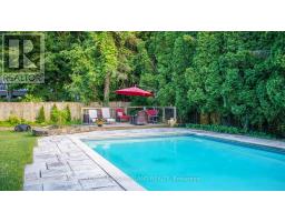 23 BRAEMAR CRESCENT - 24