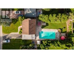 23 BRAEMAR CRESCENT - 26