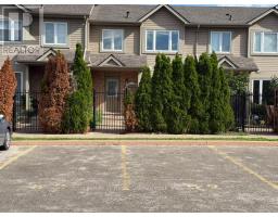 52 - 1600 MICKLEBOROUGH DRIVE - 1