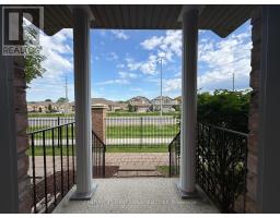 52 - 1600 MICKLEBOROUGH DRIVE - 15