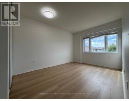 52 - 1600 MICKLEBOROUGH DRIVE - 26