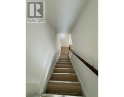 52 - 1600 MICKLEBOROUGH DRIVE - 34
