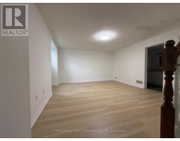 52 - 1600 MICKLEBOROUGH DRIVE - 36
