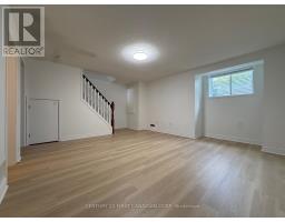 52 - 1600 MICKLEBOROUGH DRIVE - 38
