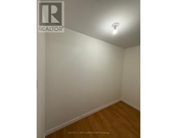 52 - 1600 MICKLEBOROUGH DRIVE - 46