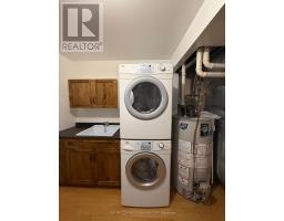 52 - 1600 MICKLEBOROUGH DRIVE - 47