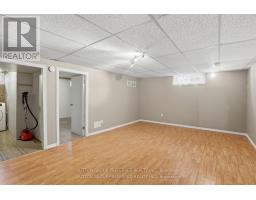 38 ALAYNE CRESCENT - 25